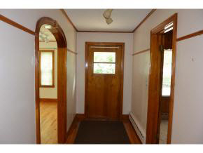37 Howard Avenue Rutland, VT 05701 - Photo 12 of 29