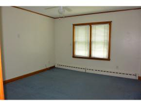 37 Howard Avenue Rutland, VT 05701 - Photo 19 of 29