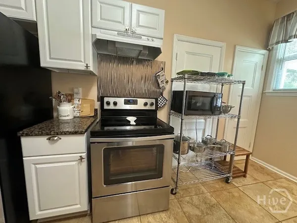 $1,600 | 30 East 67th Street, Unit A, Savannah, GA 31405