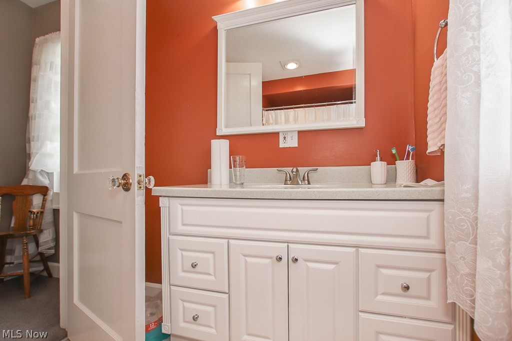 35100 Lorain Road North Ridgeville, OH 44039 - Photo 13 of 35 Gallery Image 13