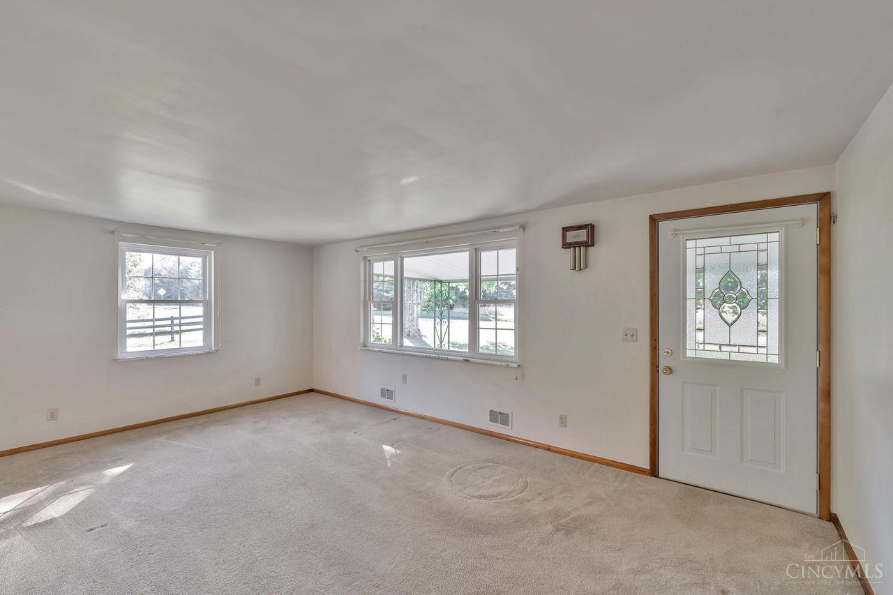 592 Nunner Road Maineville, OH 45039 - Photo 5 of 55 Gallery Image 5