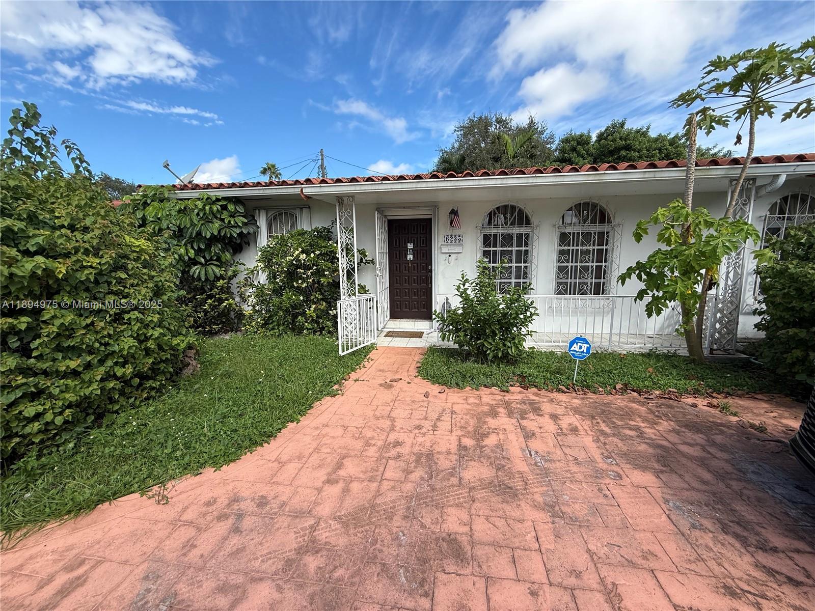 6235 Southwest 24th Street Miami, FL 33155 - Photo 1 of 3