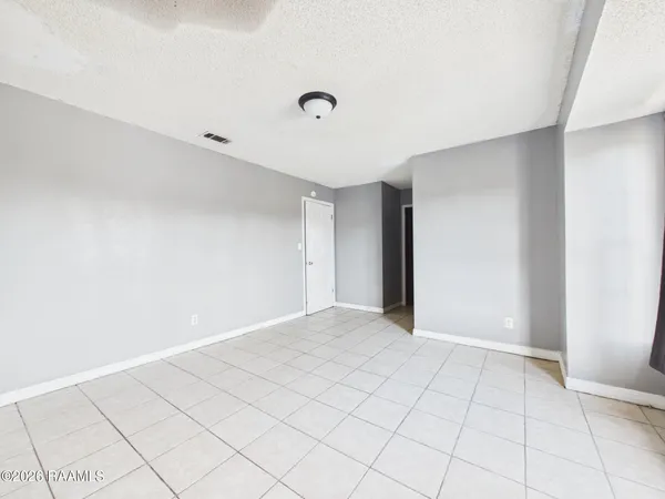 $600 | 102 Limoges Street, Unit C, Duson, LA 70529