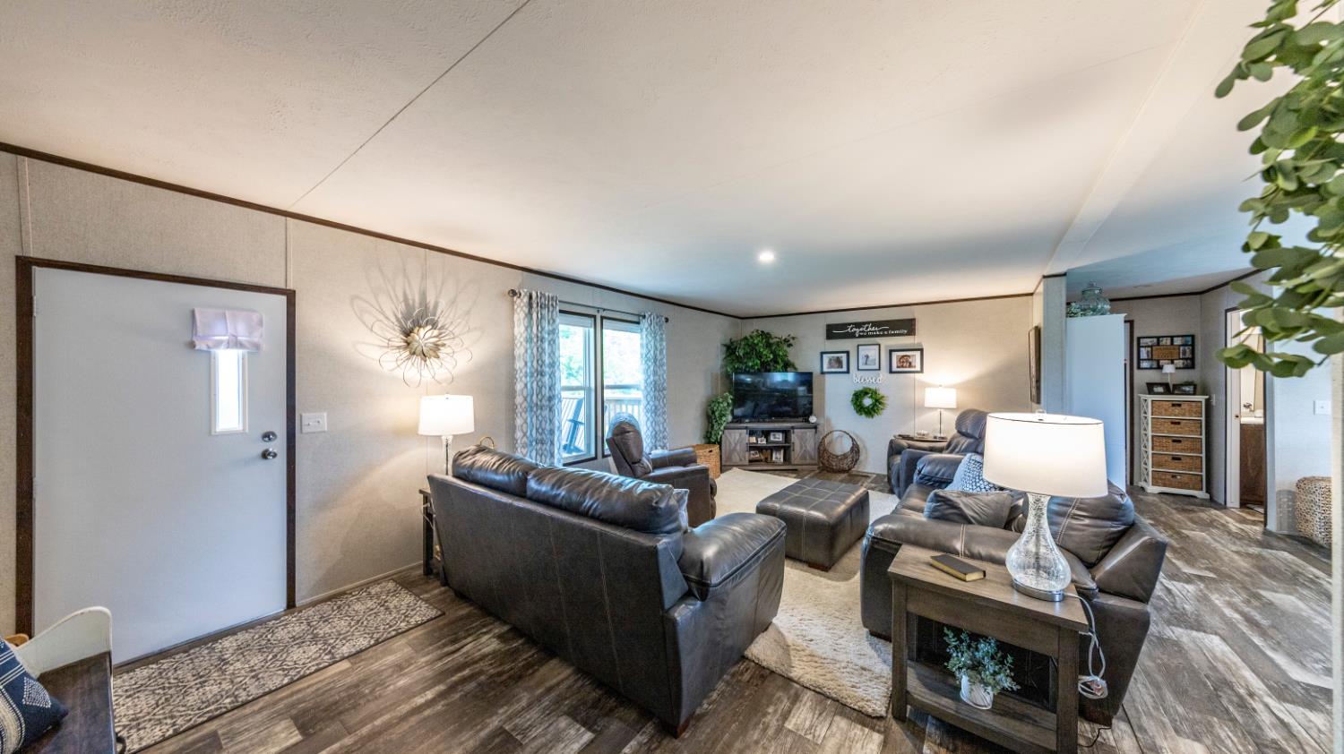 24064 Highway 52 Laurel, IN 47024 - Photo 5 of 41