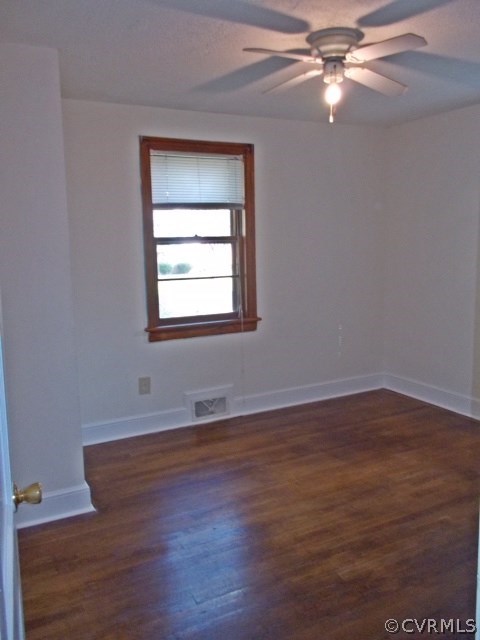 5224 Weatherford Road Richmond, VA 23224 - Photo 4 of 7 Gallery Image 4