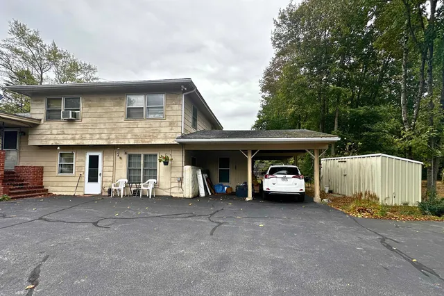 $425,000 | 2 Shaker Road, Concord, NH 03301