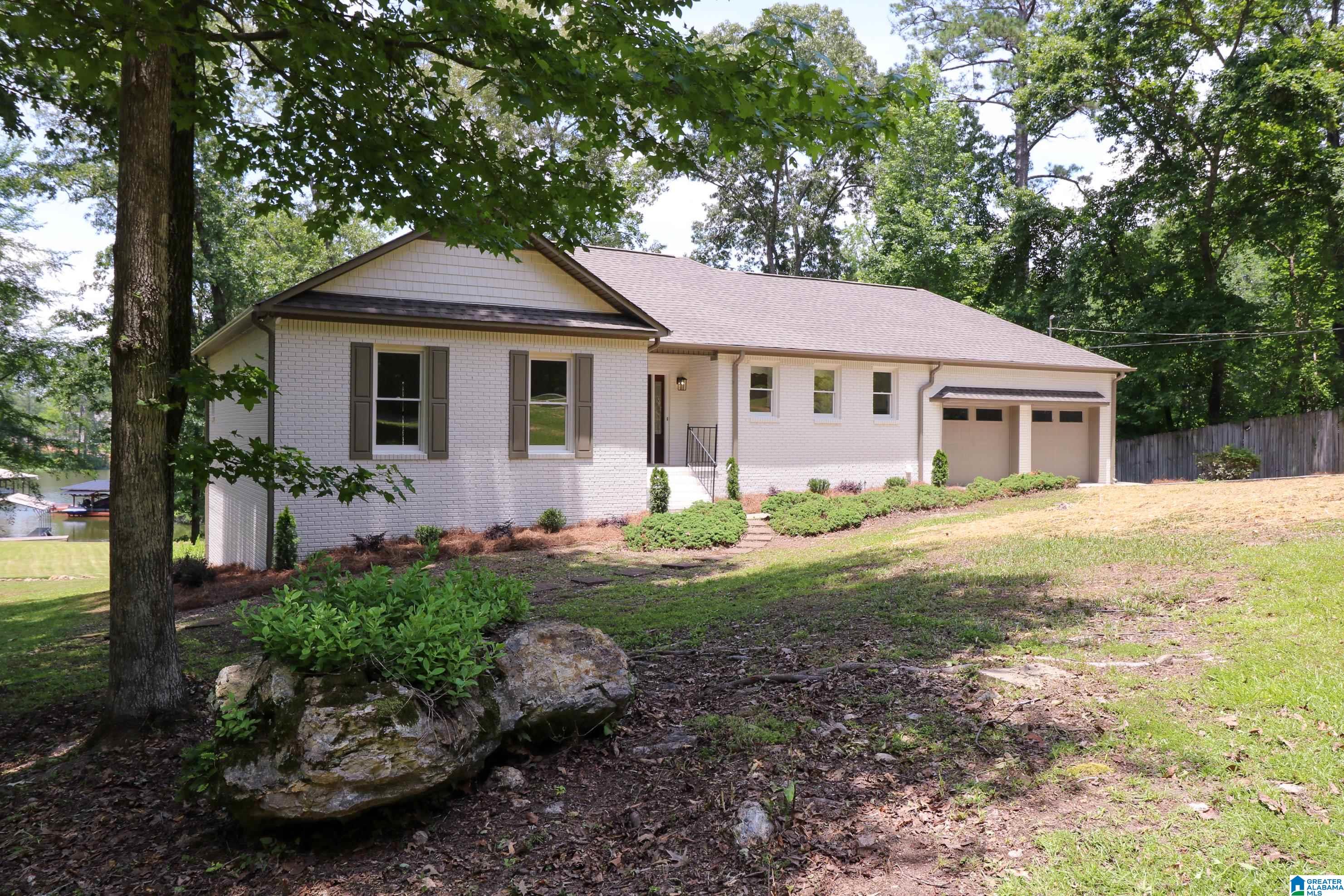111 Dove Cove Road Talladega, AL 35160 - Photo 2 of 70