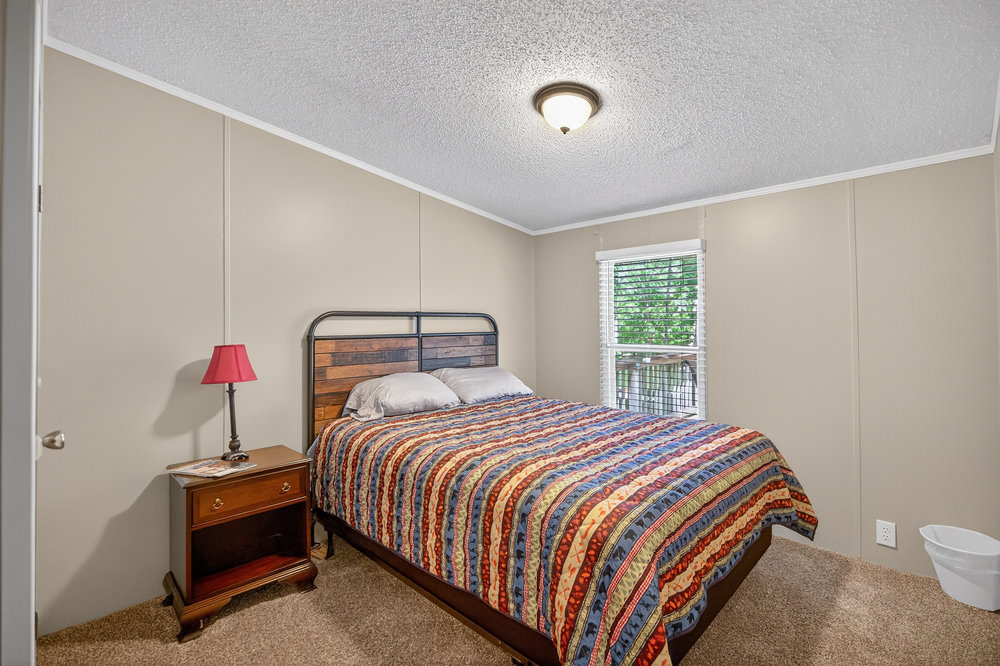 220 Bailey Circle Townville, SC 29689 - Photo 13 of 50