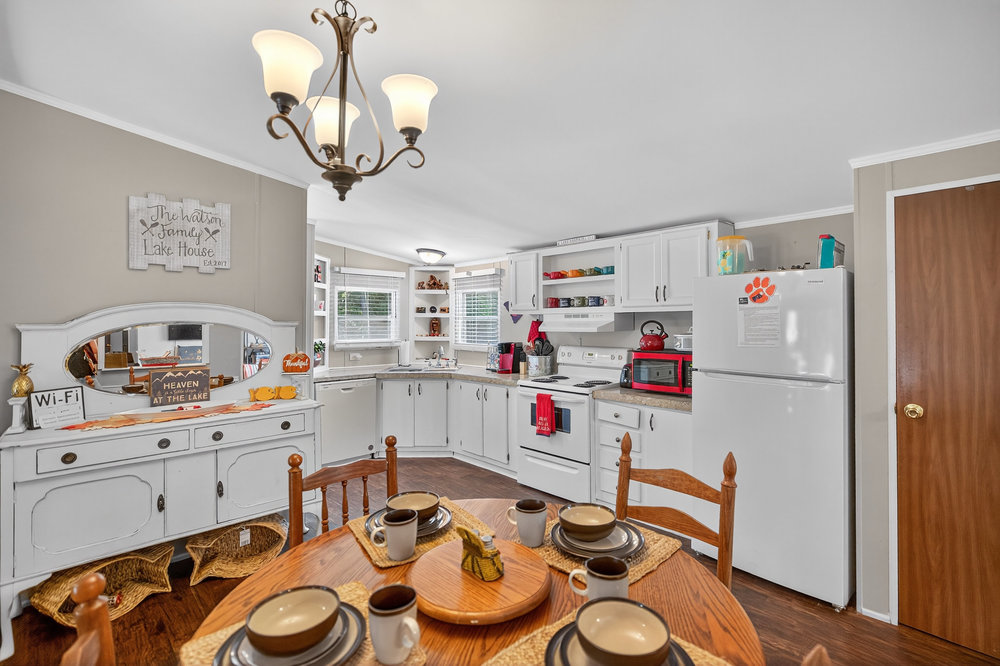 220 Bailey Circle Townville, SC 29689 - Photo 18 of 50