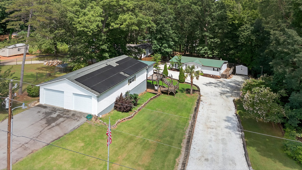 220 Bailey Circle Townville, SC 29689 - Photo 3 of 50