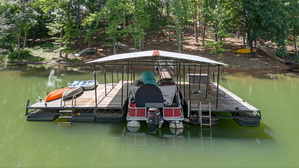 220 Bailey Circle Townville, SC 29689 - Photo 4 of 50