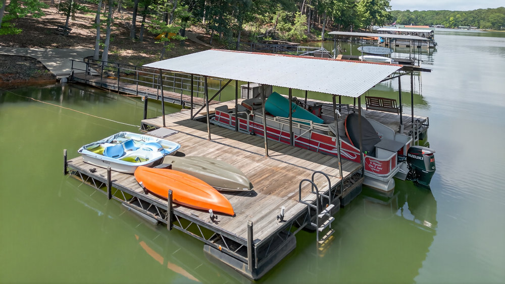 220 Bailey Circle Townville, SC 29689 - Photo 5 of 50