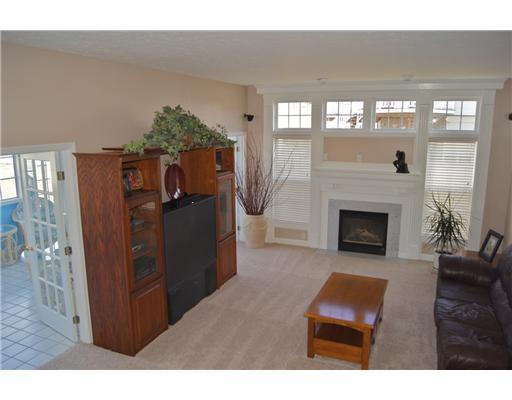 604 Hancock Court McKees Rocks, PA 15136 - Photo 2 of 18 Family Room. Gas Fireplace/French Doors to all season Sunroom