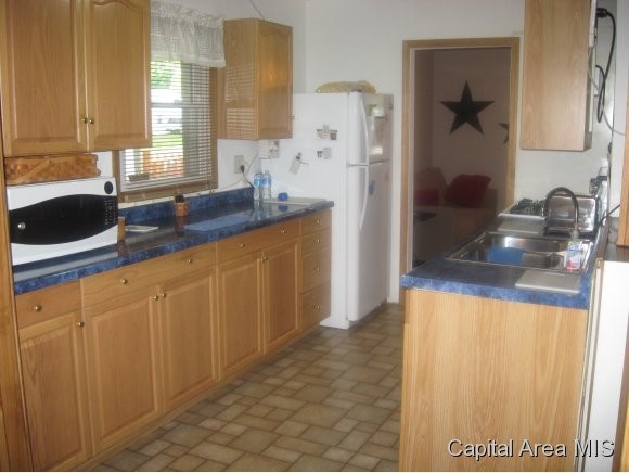 1620 North 20th Street Springfield, IL 62702 - Photo 7 of 20