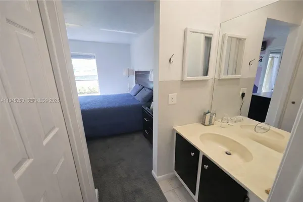 $1,900 | 1448 Churchill Circle, Unit 103, Naples, FL 34116