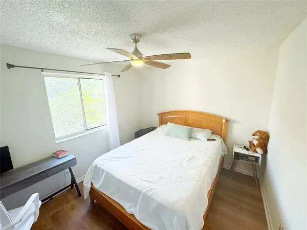 $250,000 | 715 Gardens Drive, Unit 203, Pompano Beach, FL 33069