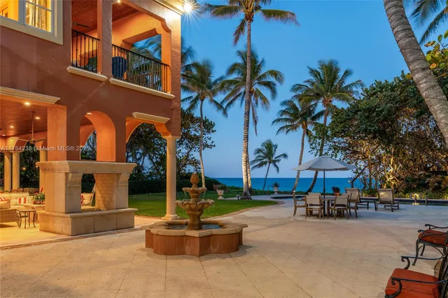 $30,000,000 | 1091 Hillsboro Mile, Hillsboro Beach, FL 33062