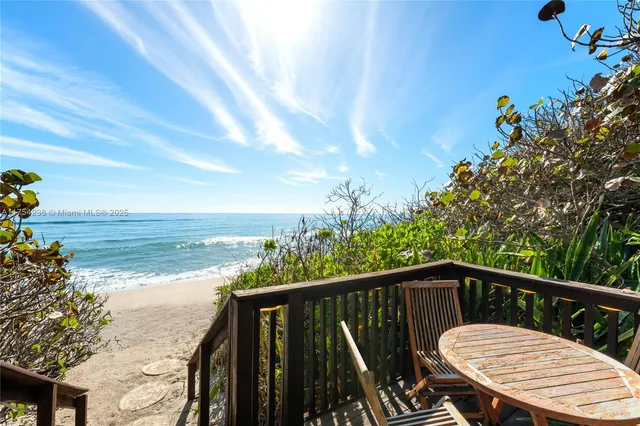 $30,000,000 | 1091 Hillsboro Mile, Hillsboro Beach, FL 33062