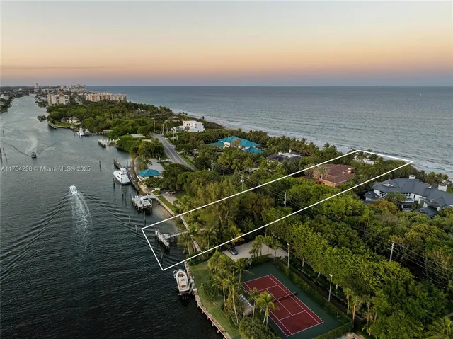$30,000,000 | 1091 Hillsboro Mile, Hillsboro Beach, FL 33062