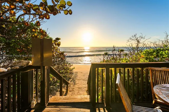 $30,000,000 | 1091 Hillsboro Mile, Hillsboro Beach, FL 33062