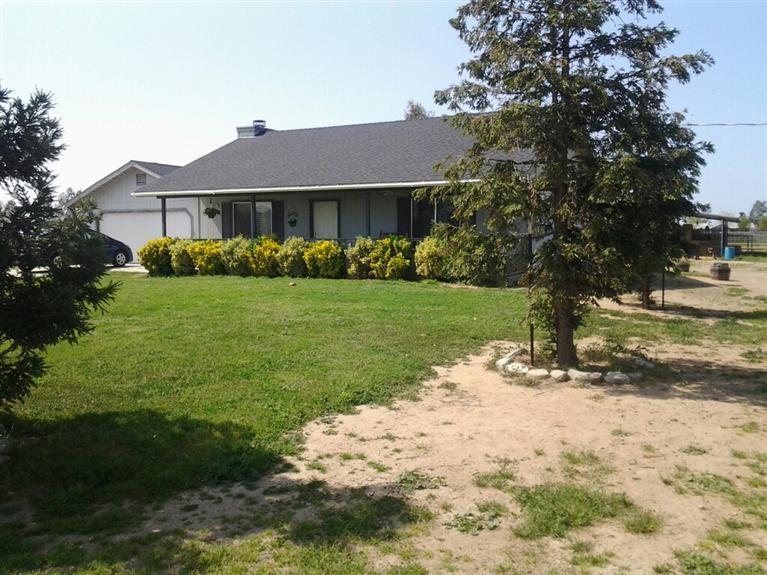 19892 Claremont Road Madera, CA 93638 - Photo 8 of 9 Gallery Image 8