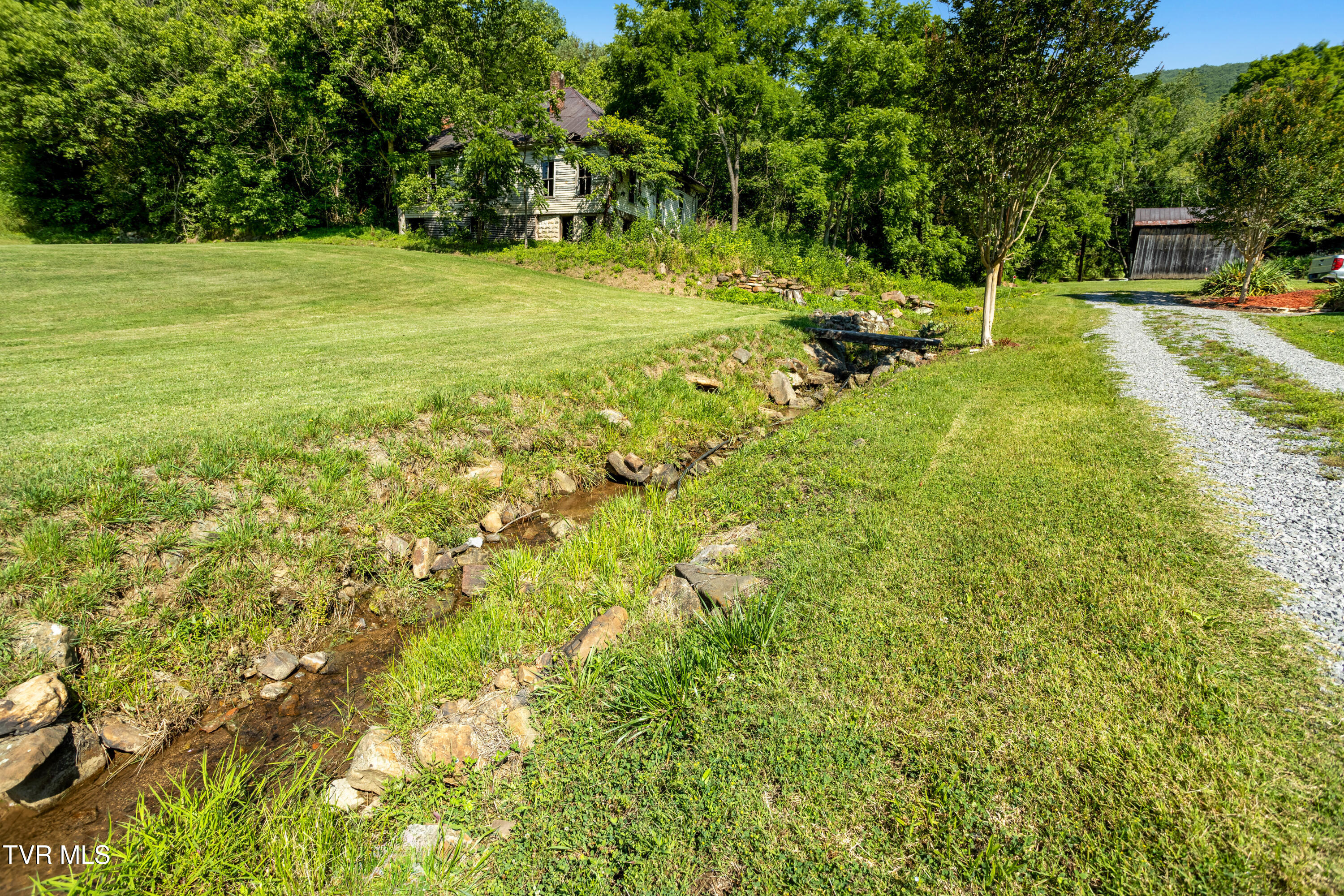 2575 Mendota Road Mendota, VA 24270 - Photo 53 of 57 177A5853-HDR_1