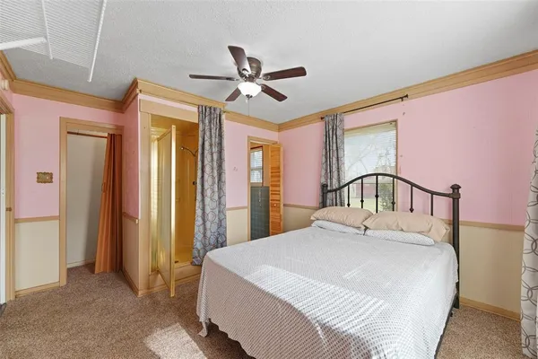 $1,600 | 411 County Road 3609, Edgewood, TX 75117