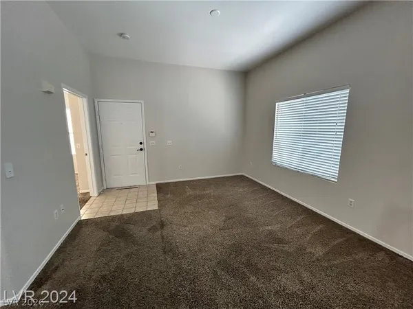 $1,425 | 10245 South Maryland Parkway, Unit 201, Las Vegas, NV 89183
