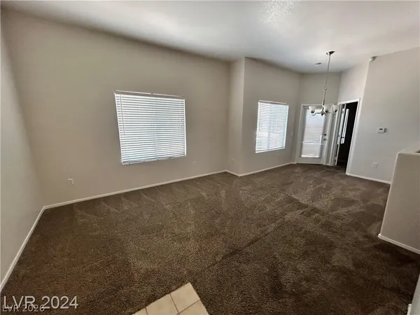 $1,425 | 10245 South Maryland Parkway, Unit 201, Las Vegas, NV 89183