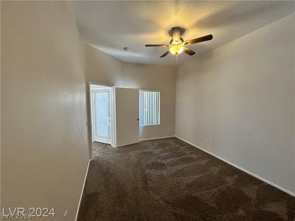 $1,425 | 10245 South Maryland Parkway, Unit 201, Las Vegas, NV 89183