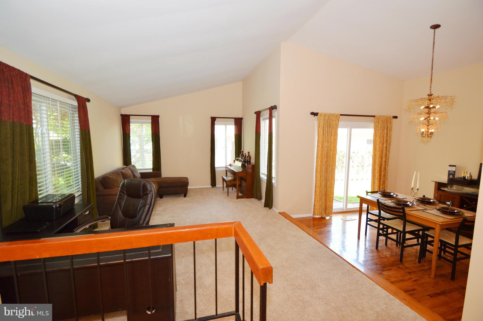 145 South Fox Road Sterling, VA 20164 - Photo 2 of 23 Interior (General)