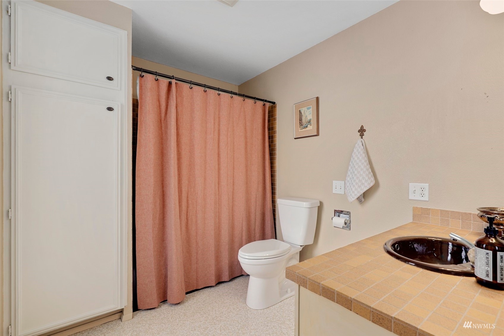 24301 23rd Avenue West Bothell, WA 98021 - Photo 19 of 39 a bathroom with a sink and a toilet