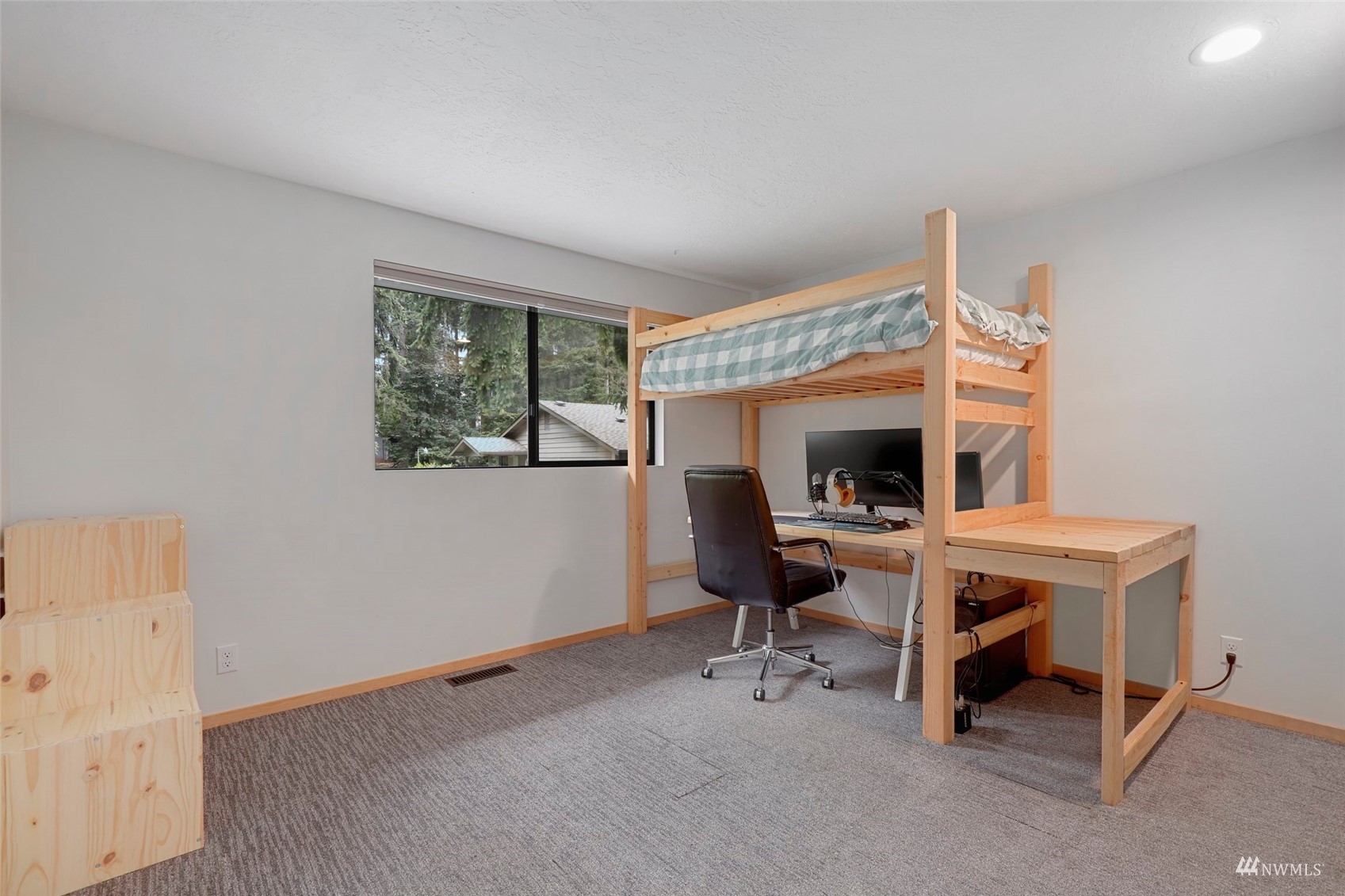 24301 23rd Avenue West Bothell, WA 98021 - Photo 24 of 39 a living room with furniture and a fireplace