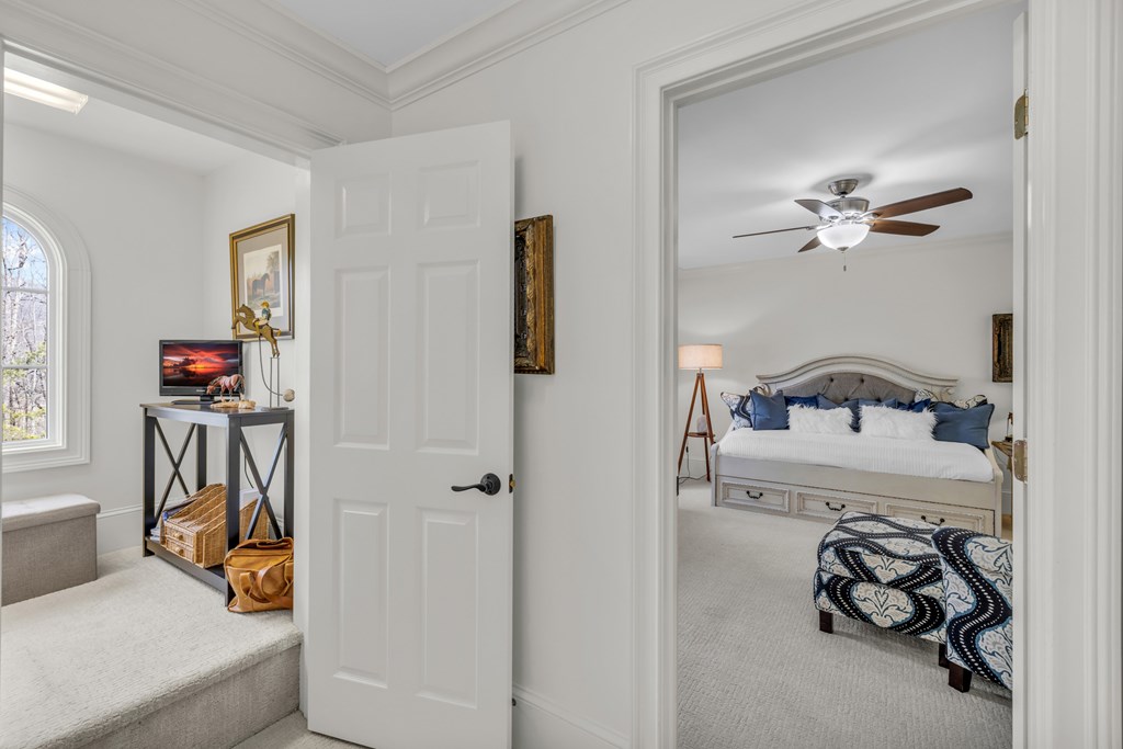 352 Licklog Ridge Hayesville, NC 28904 - Photo 15 of 41 Gallery Image 15