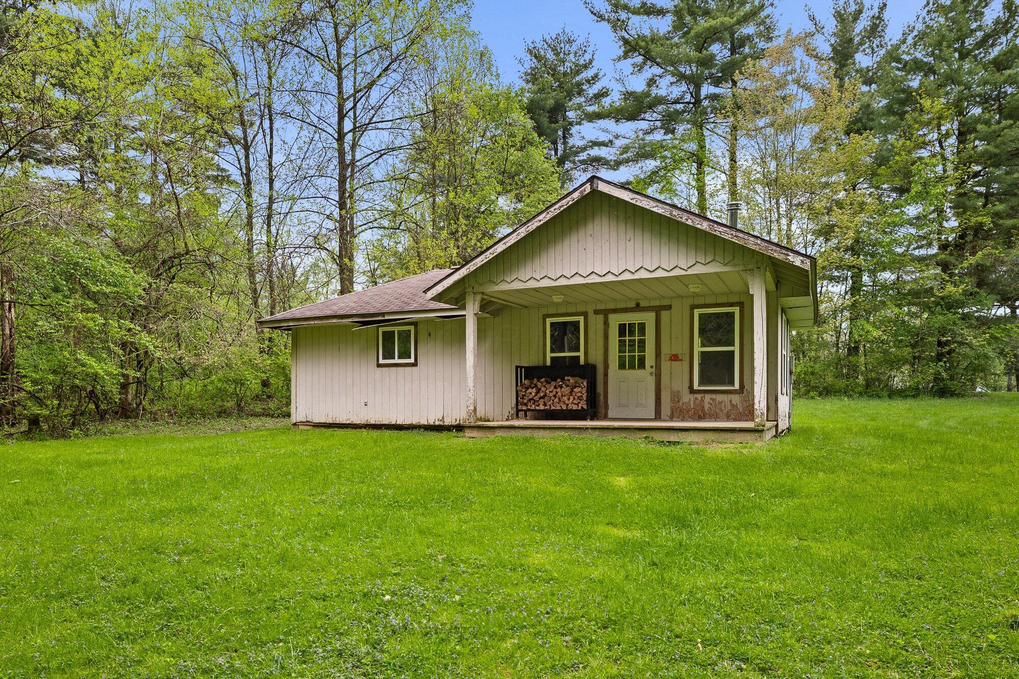 1366 Orweiler Road Mansfield, OH 44903 - Photo 41 of 66 41-ext-cabin-5