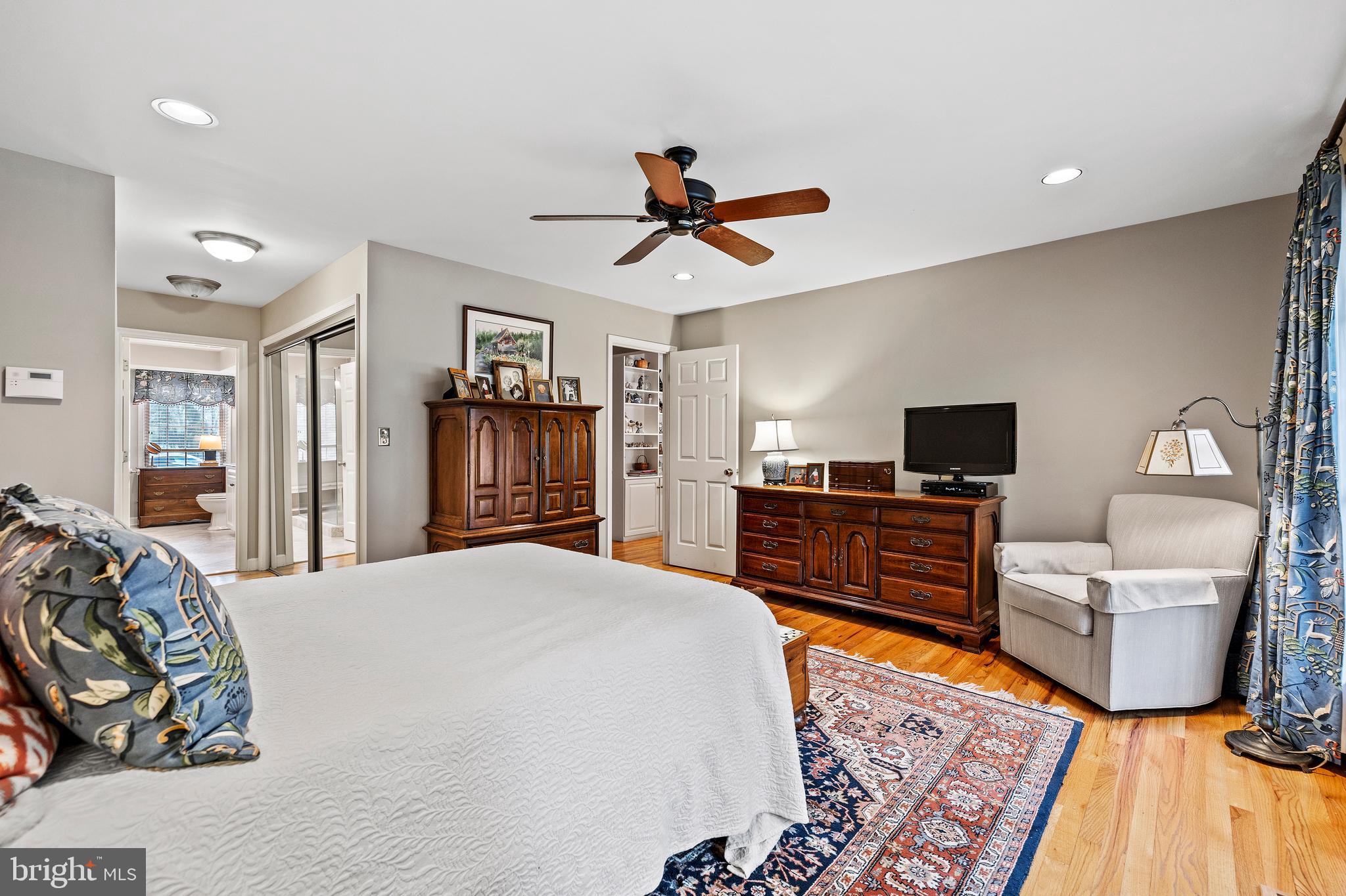 7 Nearfield Road Lutherville-Timonium, MD 21093 - Photo 19 of 35 Primary Bedroom
