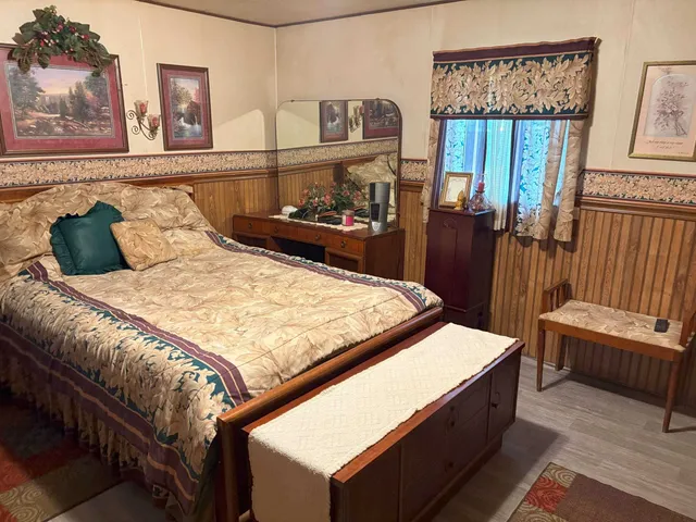 $175,000 | W4462 Old Green Lake Road, Princeton, WI 54968