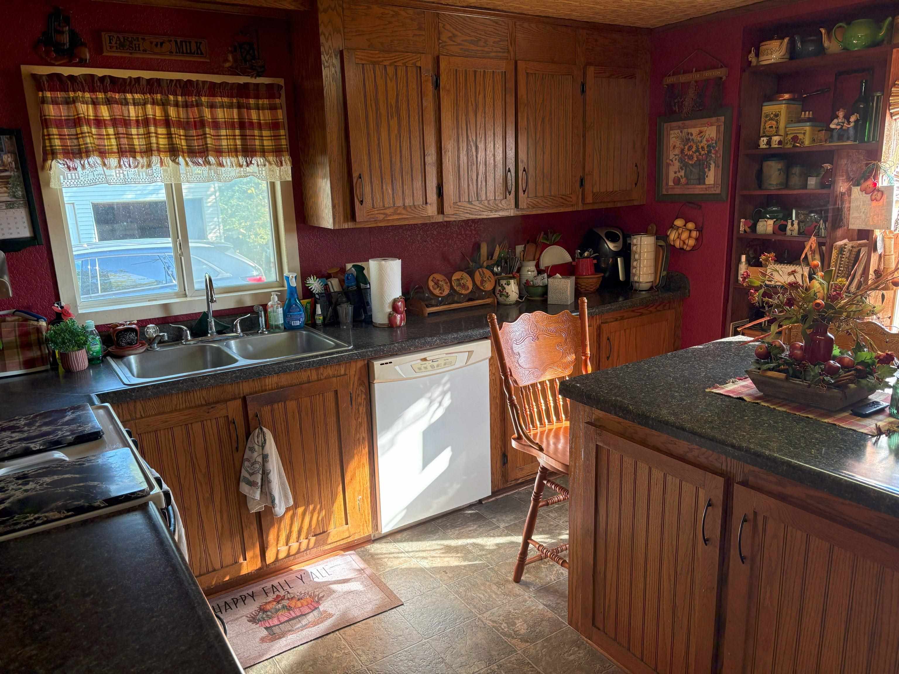 W4462 Old Green Lake Road Princeton, WI 54968 - Photo 7 of 29