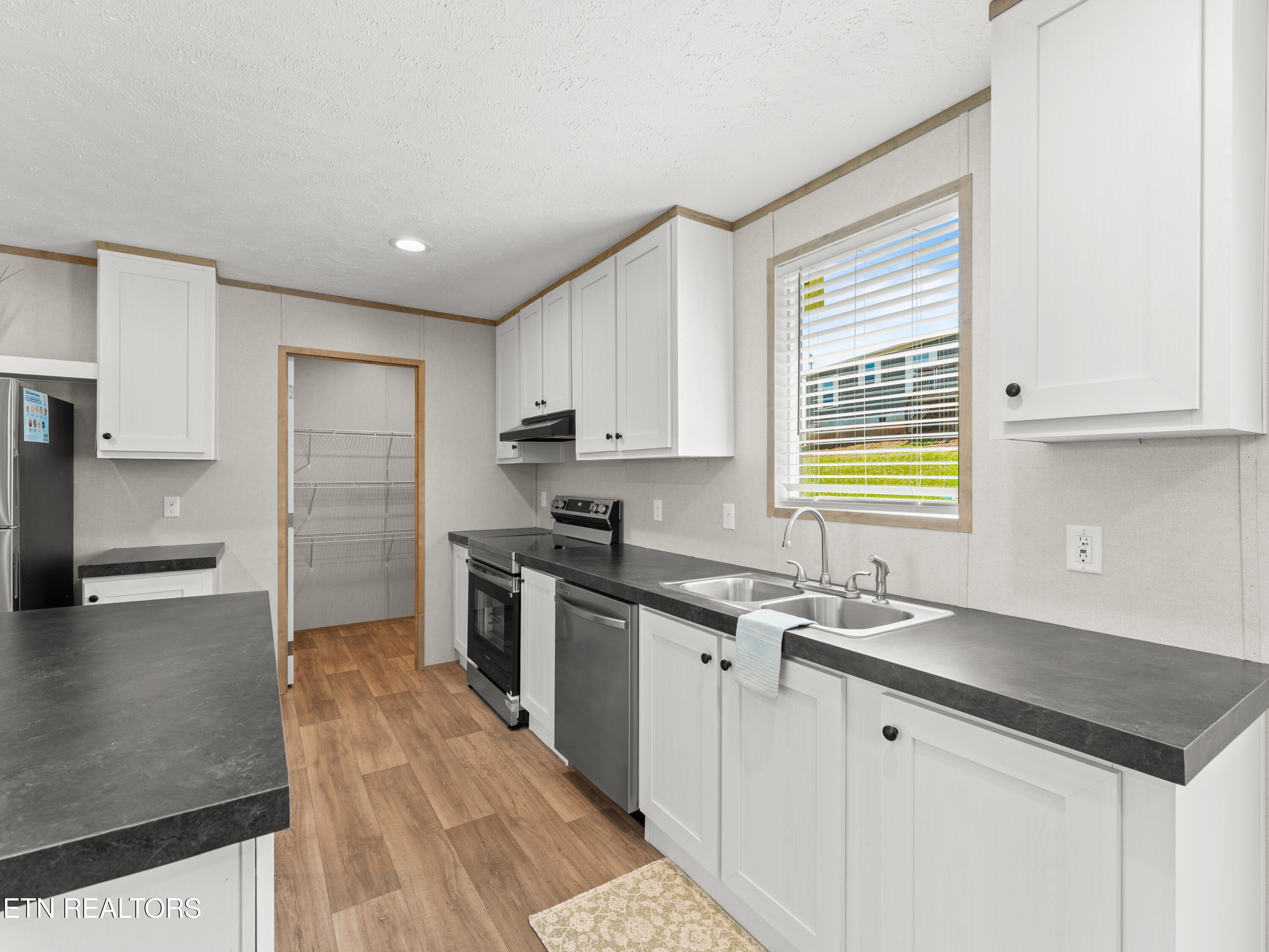 227 Lookout Drive Rutledge, TN 37861 - Photo 7 of 30 KITCHEN