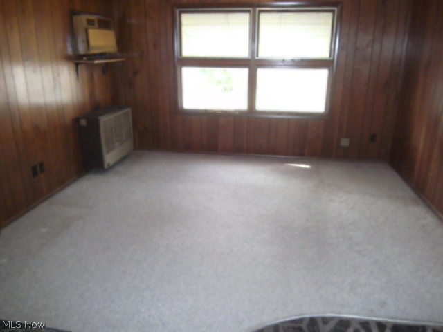 4054 Stilmore Road Cleveland, OH 44121 - Photo 7 of 15