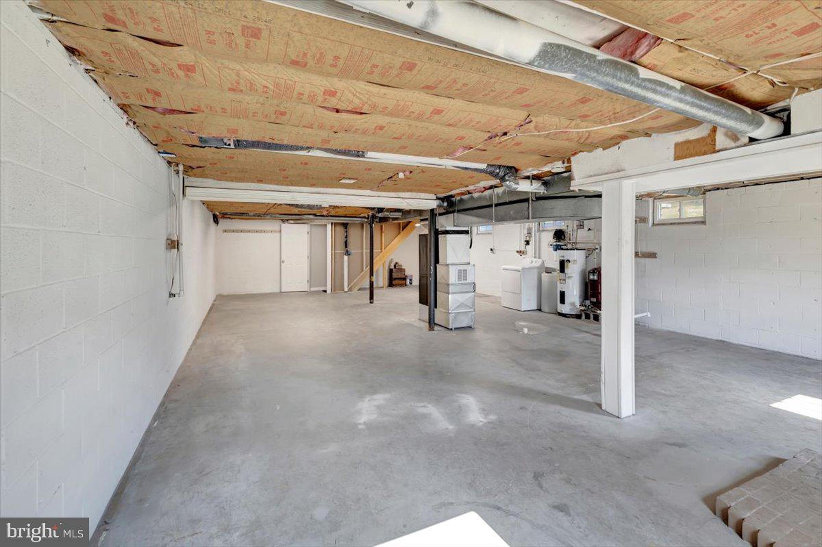 5705 Cabbage Spring Road Mount Airy, MD 21771 - Photo 26 of 37 Gallery Image 26