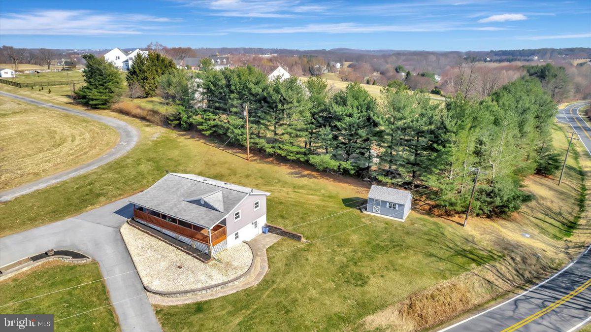 5705 Cabbage Spring Road Mount Airy, MD 21771 - Photo 27 of 37 Gallery Image 27