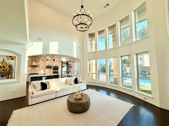 $4,900 | 5707 Avon Landing Lane, Sugar Land, TX 77479