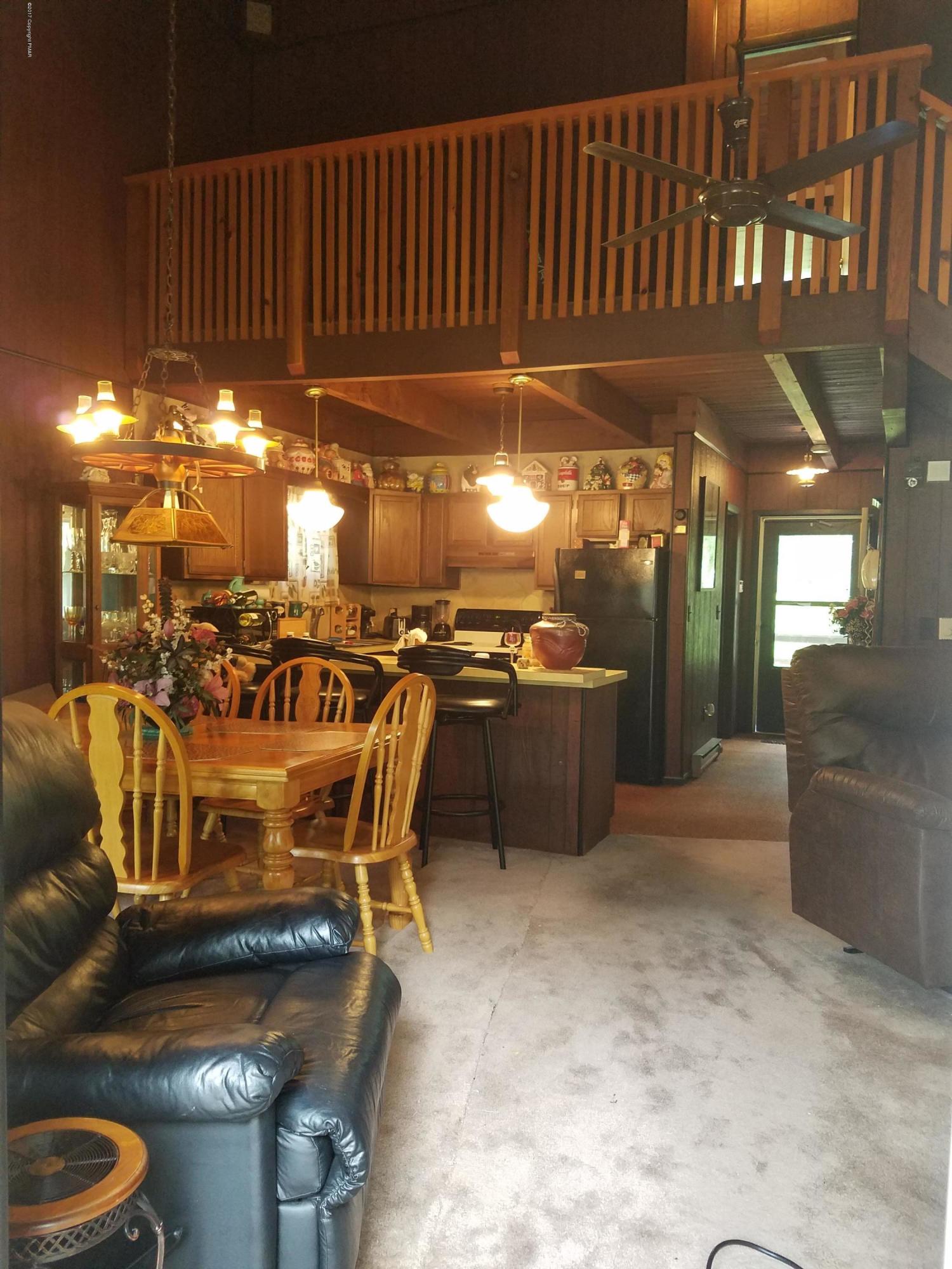 4525 Pine Ridge Drive West Bushkill, PA 18324 - Photo 2 of 29 20170620_150053