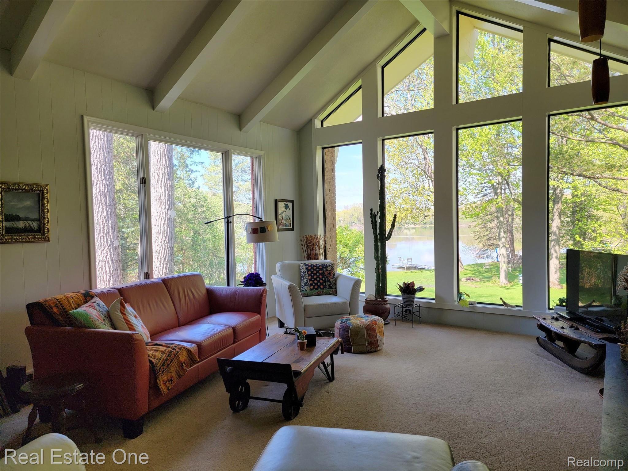 4850 Arrowhead Road West Bloomfield, MI 48323 - Photo 5 of 63 arrowhead12.jpg