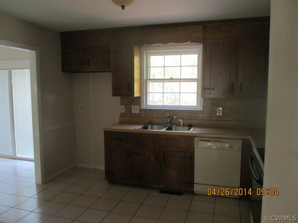 1710 Olde Coalmine Road Midlothian, VA 23113 - Photo 8 of 23 Gallery Image 8