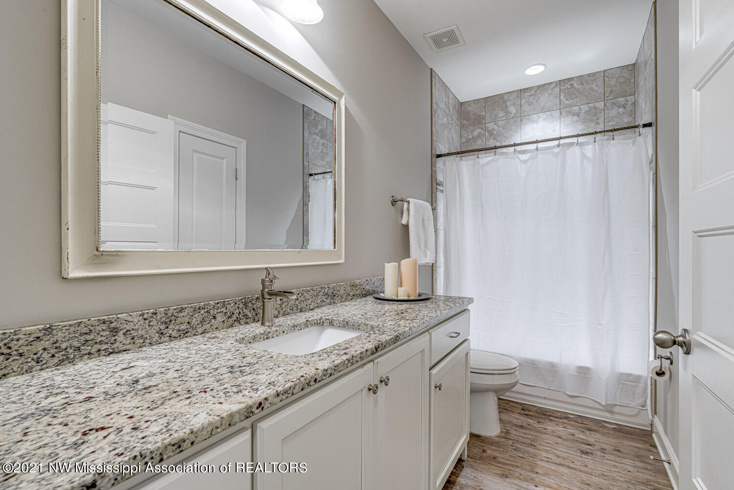 10477 Low Bridge Road Olive Branch, MS 38654 - Photo 19 of 31 214861_19-snapsold-screen-10477-low-brid
