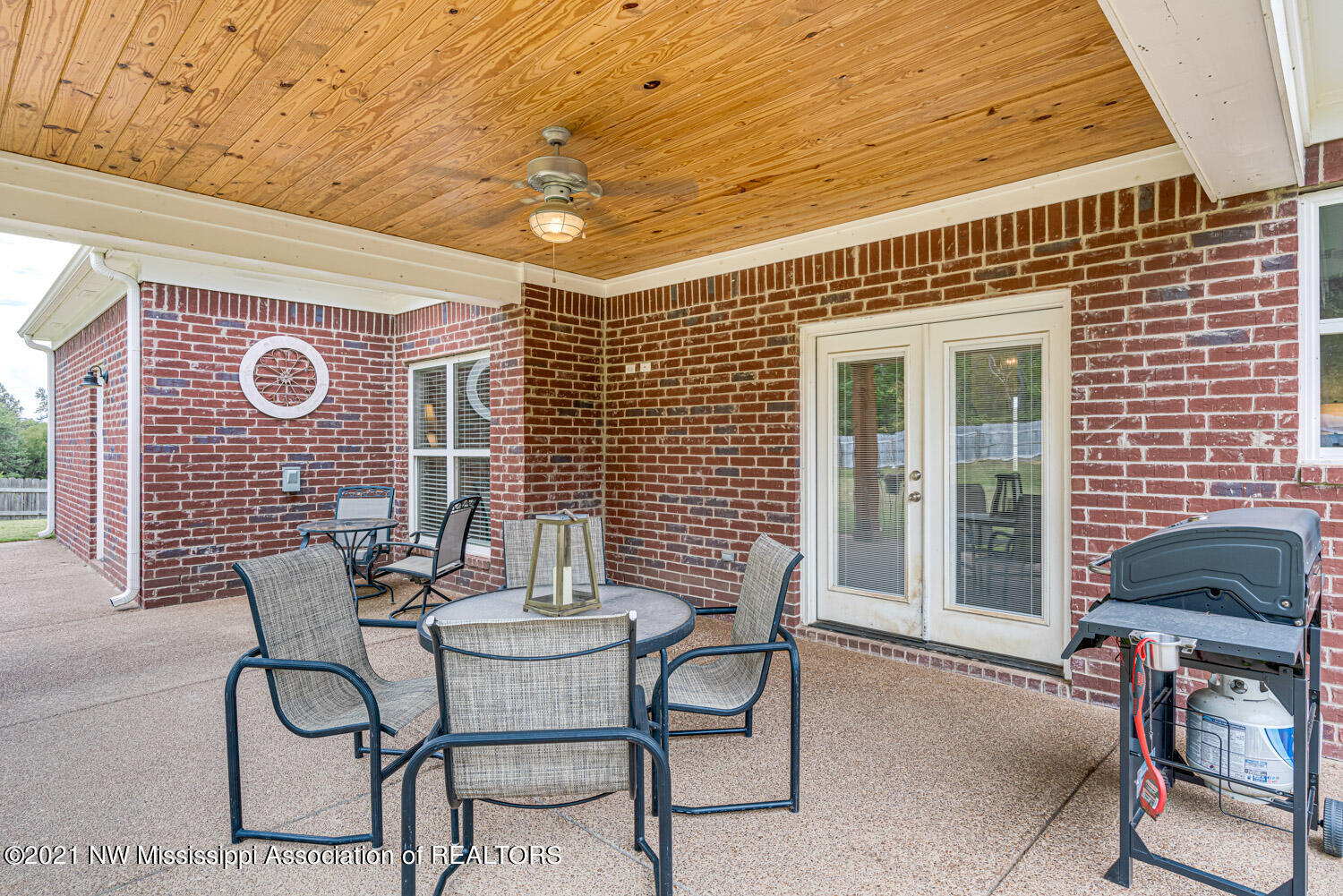 10477 Low Bridge Road Olive Branch, MS 38654 - Photo 26 of 31 214861_26-snapsold-screen-10477-low-brid