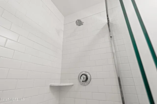 $949,000 | 4 Carlisle Court, Holmdel, NJ 07733