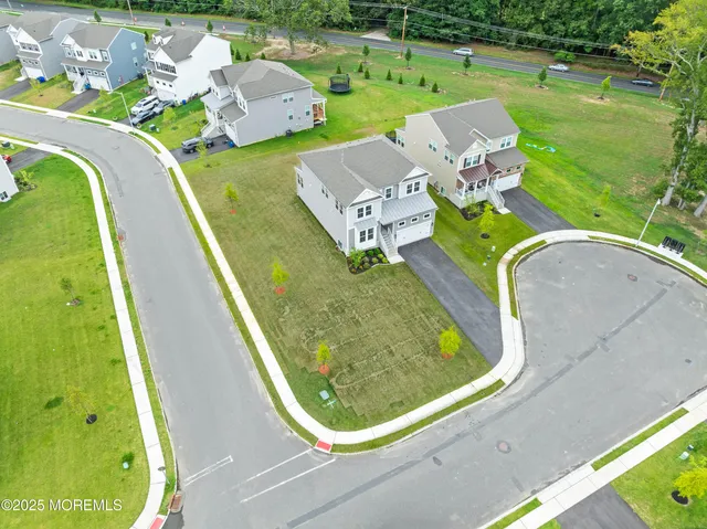 $949,000 | 4 Carlisle Court, Holmdel, NJ 07733